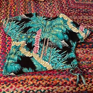 Vintage Hawaiian/Island asymmetrical Top
